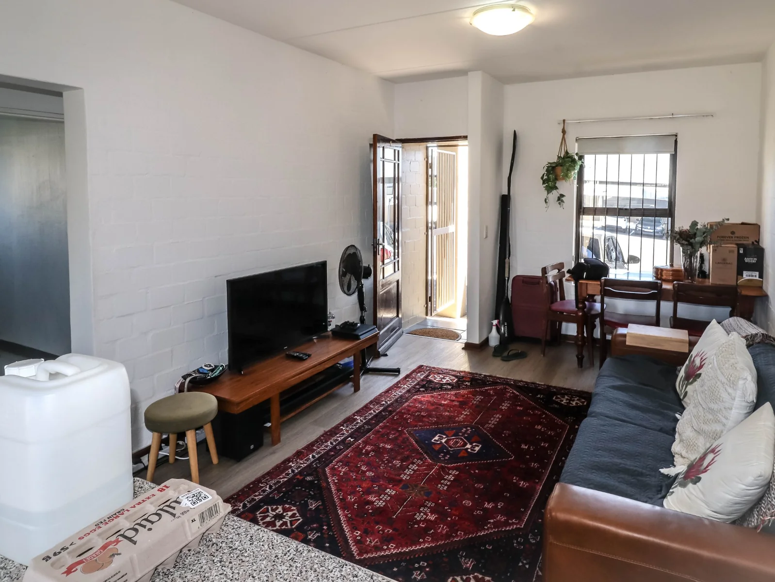 Charming 2 bedroom apartment for sale in Klein Welgevonden
