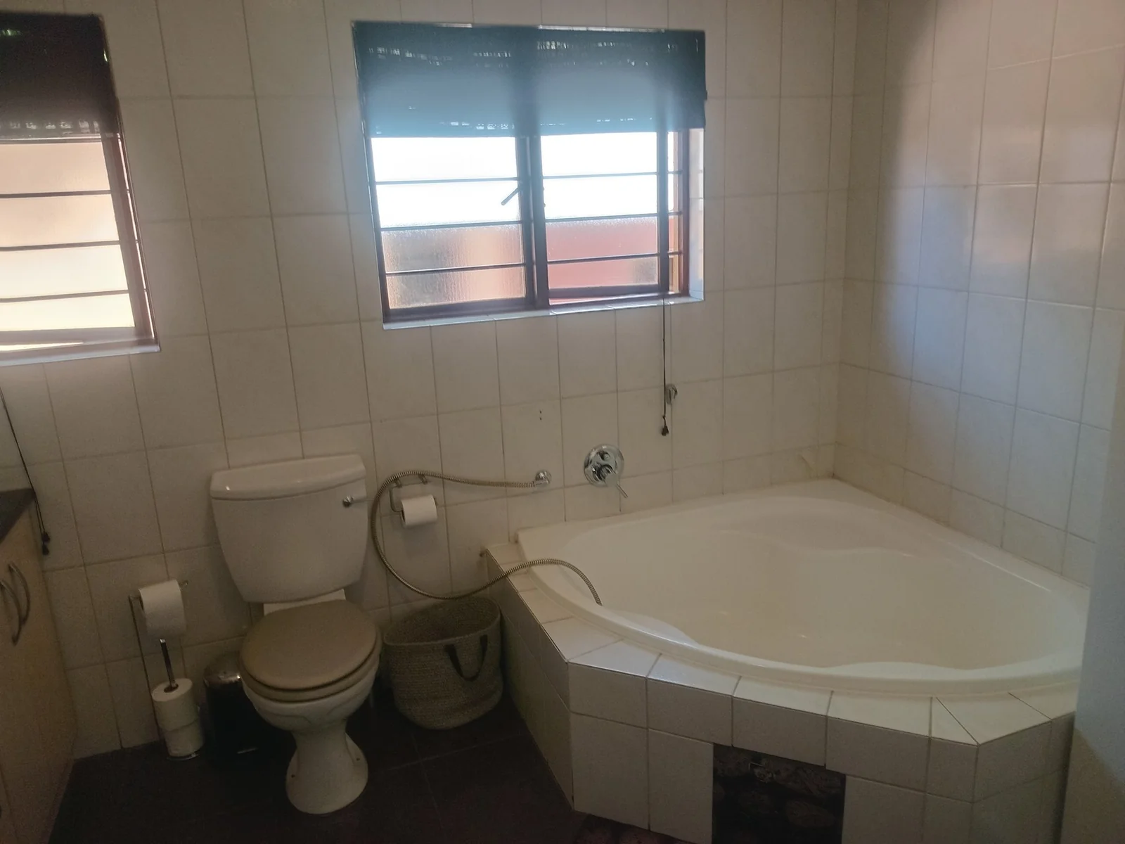 A lovely 3 bed 2 bath house in Erand Gardens, Midrand