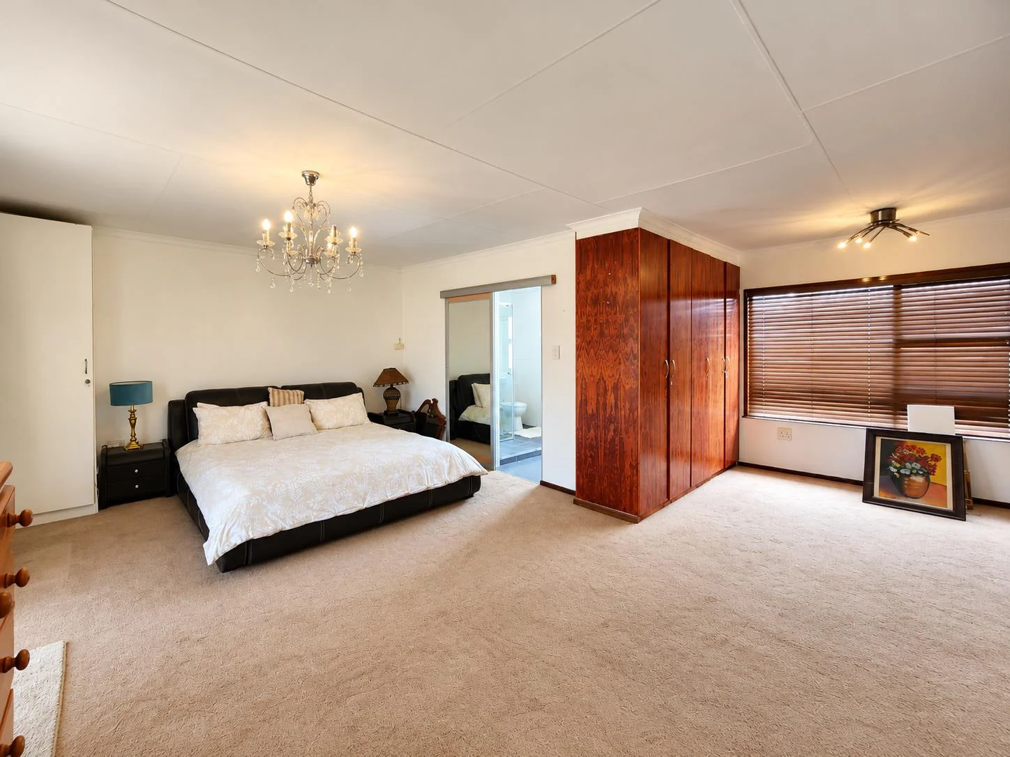 Space, Security & Timeless Charm - A Northvilla Gem!