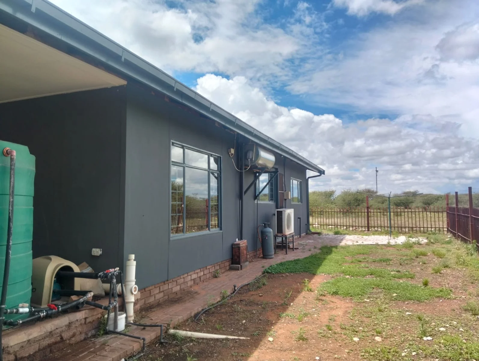 3 Bedroom House To Rent