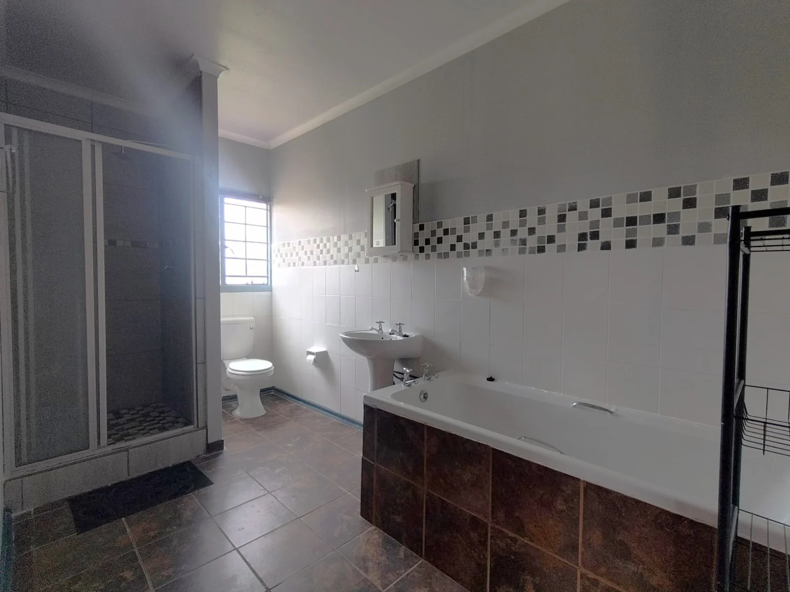 3 Bedroom House To Rent