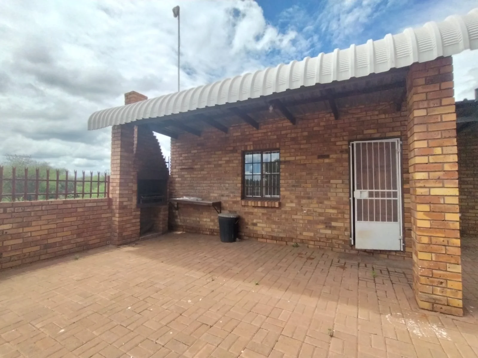 3 Bedroom House To Rent