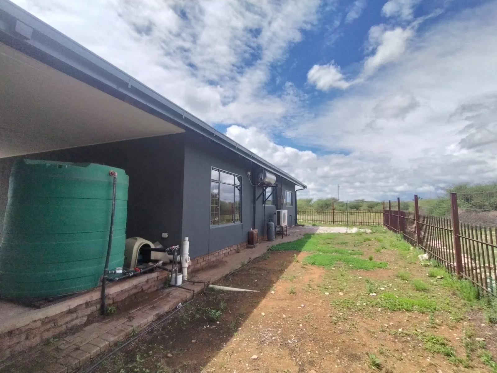 3 Bedroom House To Rent