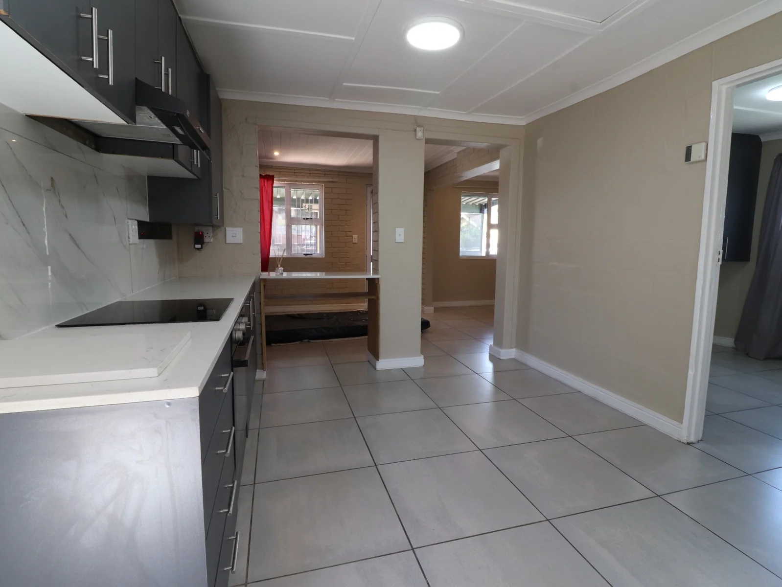 Compact 2-Bedroom Home, Open Parking and Yard
