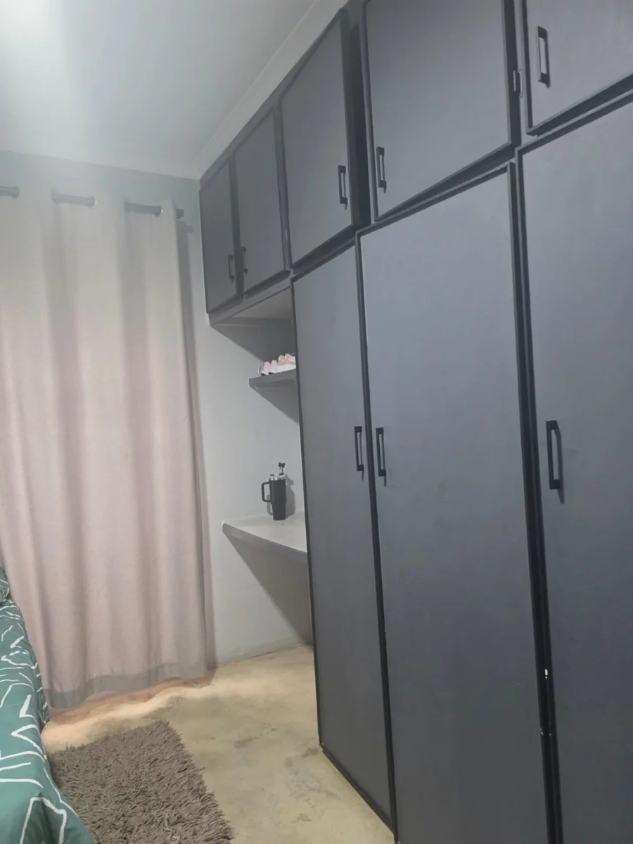 Spacious 4 bedroom house For Sale in Cashan