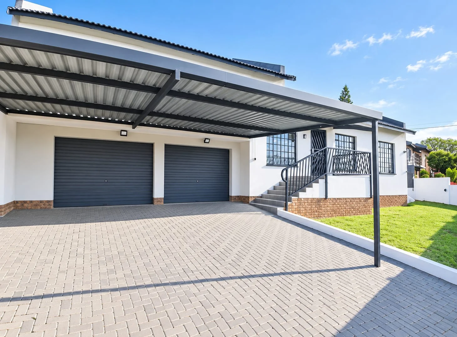 Spacious 4 bedroom house For Sale in Cashan