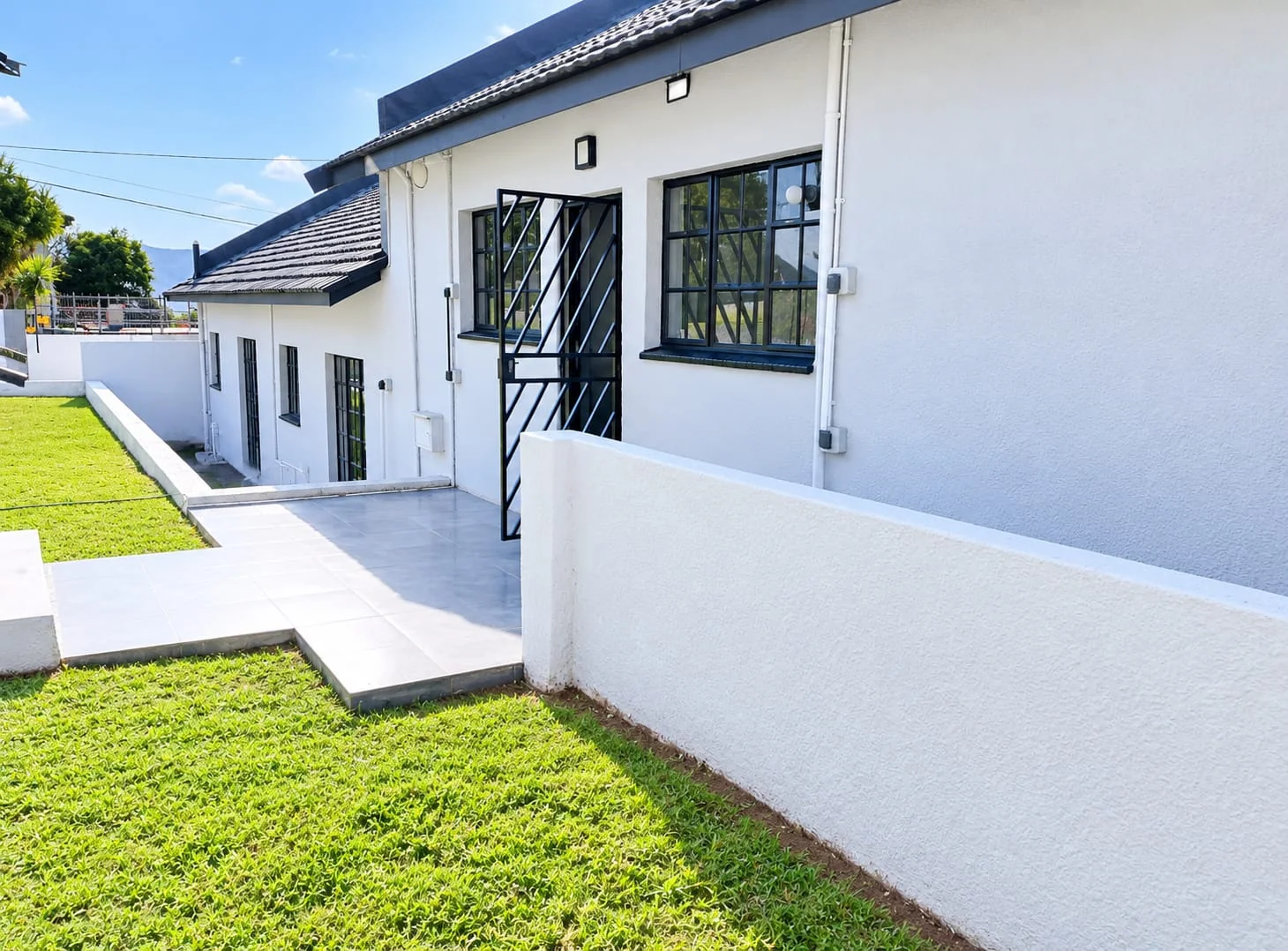 Spacious 4 bedroom house For Sale in Cashan