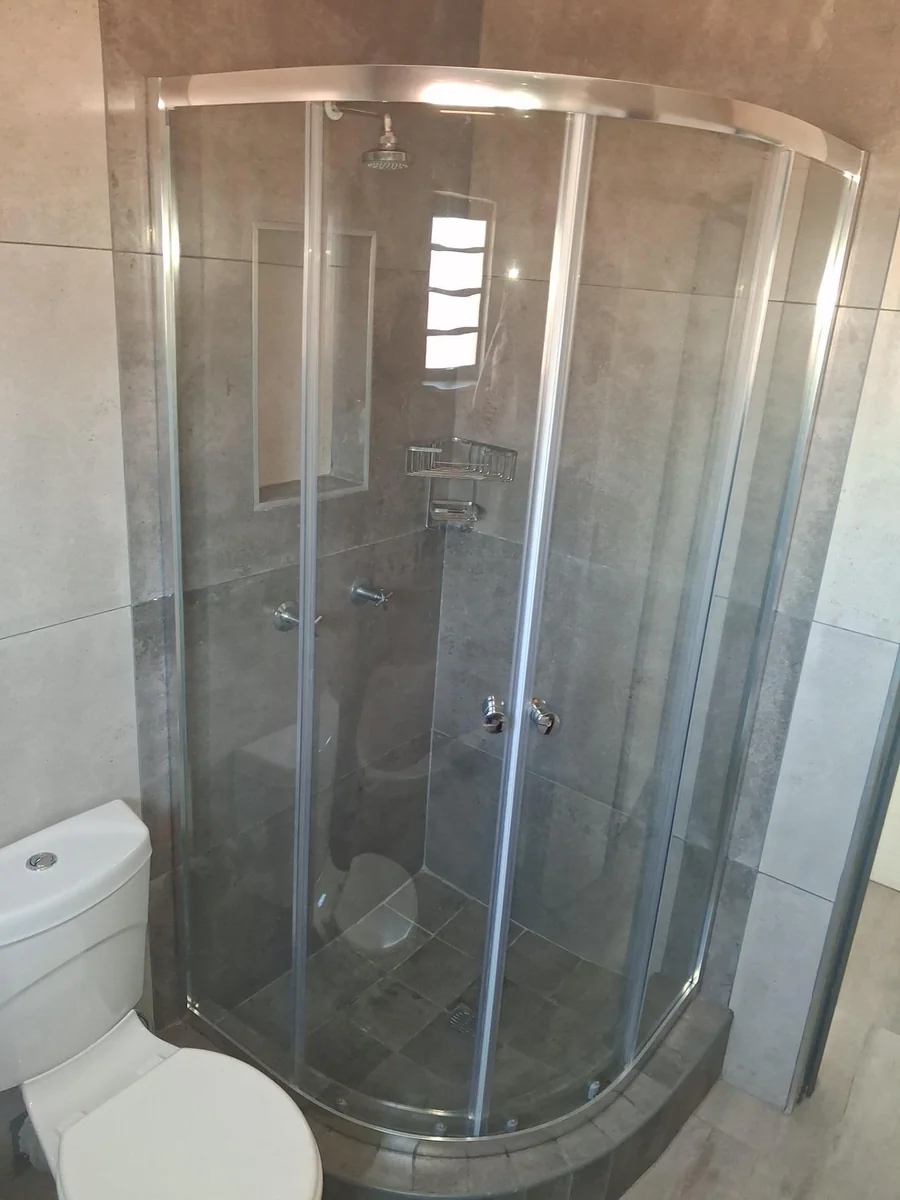 STUNNING BRAND NEW MODERN APARTMENT 4 SALE IN MONTANA!!!!!