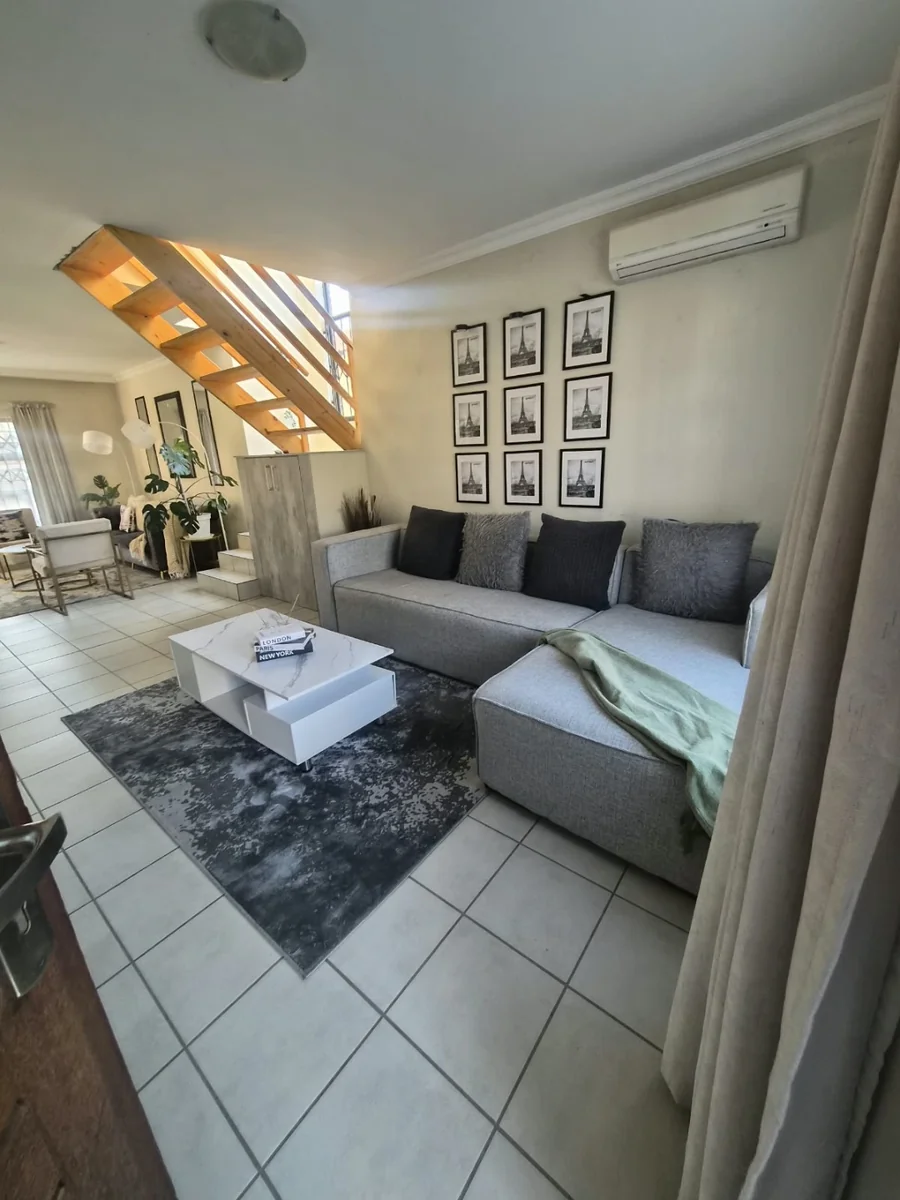 3 Bedroom Duplex in Waterval East