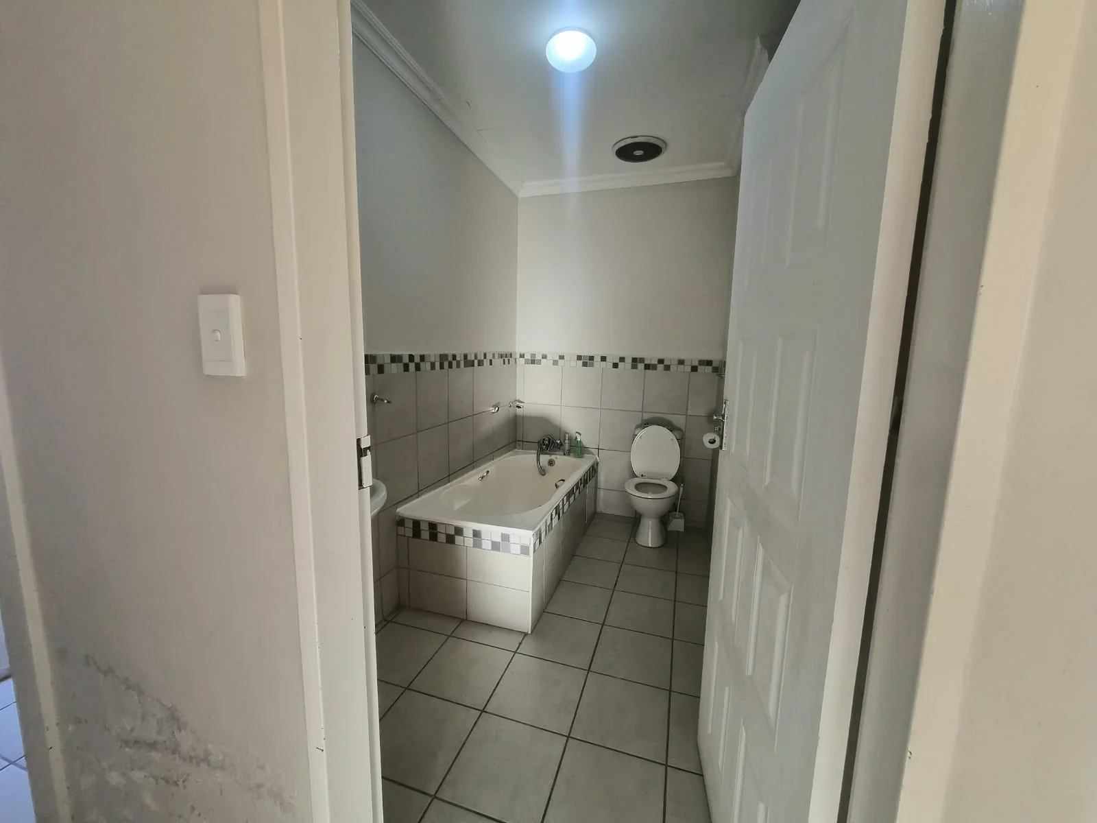 3 Bedroom Duplex in Waterval East