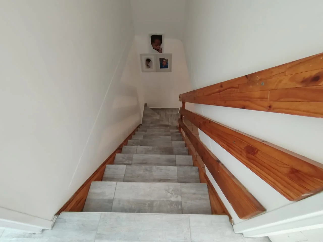 Beautifully Renovated, Spacious 183m2, 3 bedroom unit in Ruimsig Manor